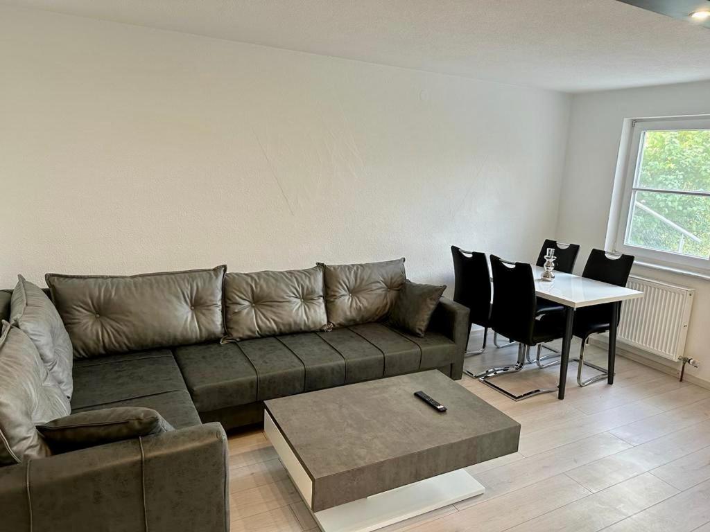 Flexible, Schoene Und Gut Aussehende Feriensuite Reutlingen Luaran gambar